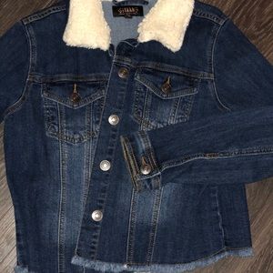 Shyanne Jean jacket with fleece collar
